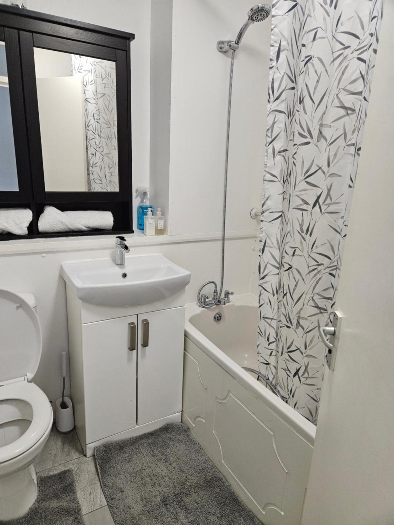 Entire Rental, Easy Reach To Etihad Stadium Manchester Exteriér fotografie
