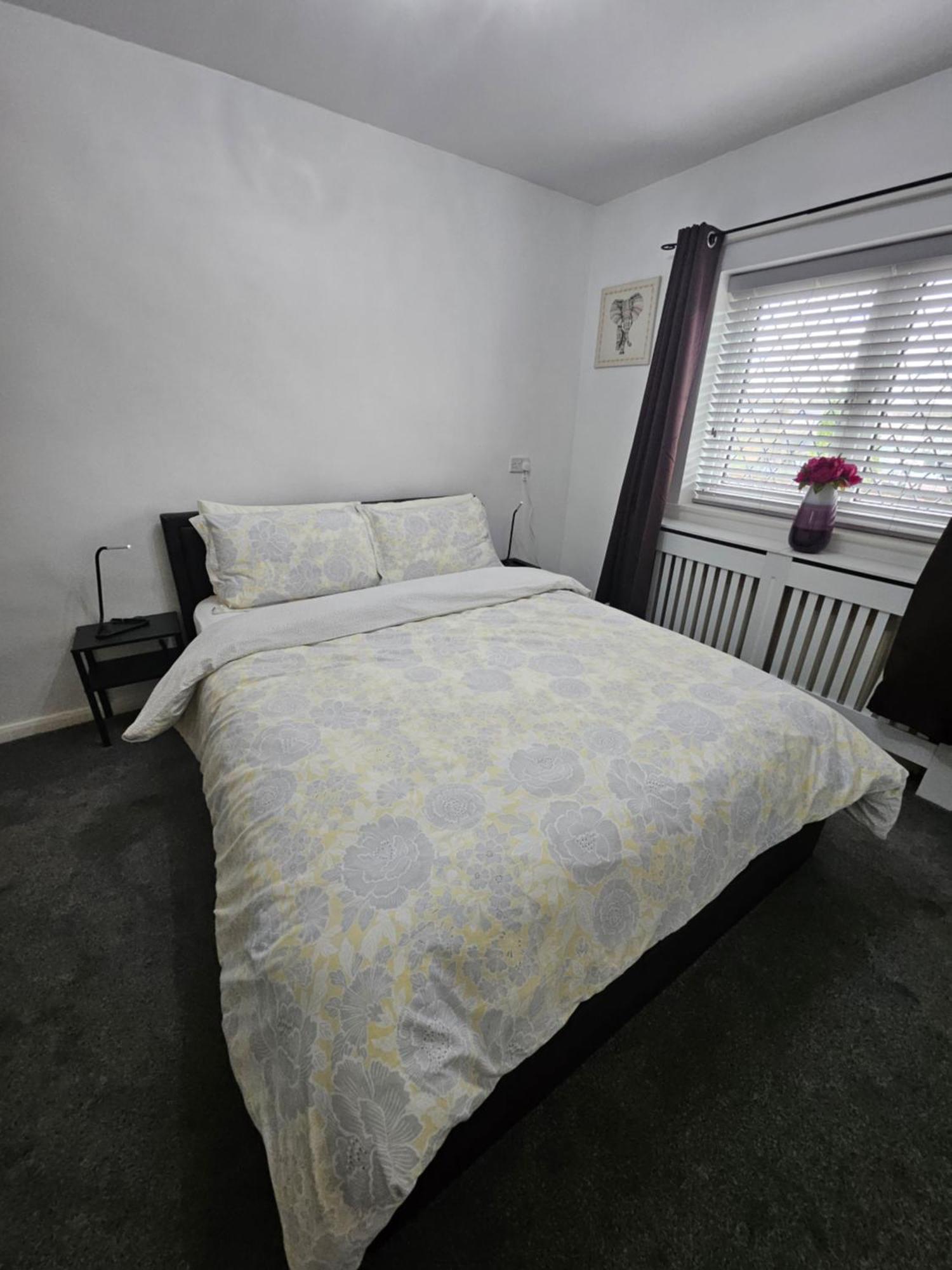 Entire Rental, Easy Reach To Etihad Stadium Manchester Exteriér fotografie